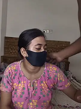 Love Queen11 online show from 11-01-25, 07:54