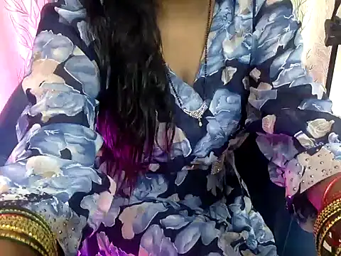 Snapshot of sweet-ananya23 chatting on 09-29-25, 07:35 sweet-ananya23 online show from 09-29-25, 07:35