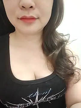 Girl Shy2000 online show from 04-10-26, 10:09