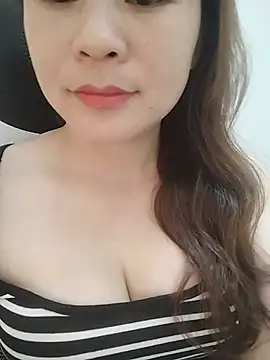 Girl Shy2000 online show from 05-29-26, 02:53