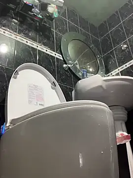 Moisesjrtapia online show from 04-12-26, 10:09