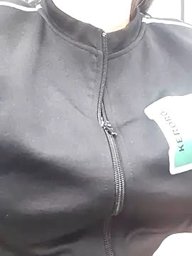 Kimkhaepretty online show from 11-06-25, 02:23