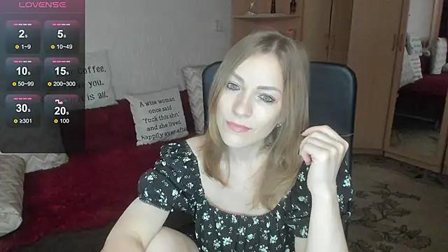 Snapshot of Tiffany_Bates chatting on 06-19-26, 09:35 Tiffany Bates online show from 06-19-26, 09:35