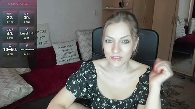Snapshot of Tiffany_Bates chatting on 07-20-26, 09:45 Tiffany Bates online show from 07-20-26, 09:45