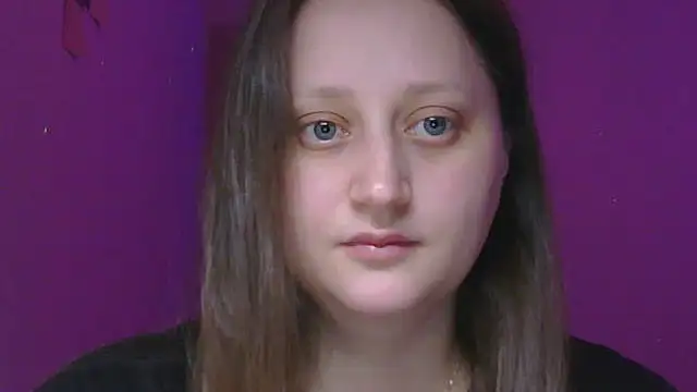 Snapshot of Omivelle chatting on 11-11-25, 11:05 Omivelle online show from 11-11-25, 11:05