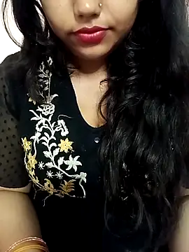 Miss Rose   online show from 10-31-25, 07:09