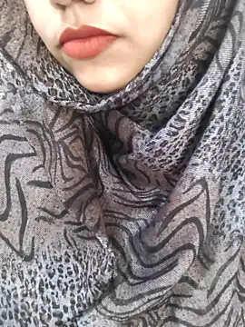 Miss Rose   online show from 04-12-26, 09:47