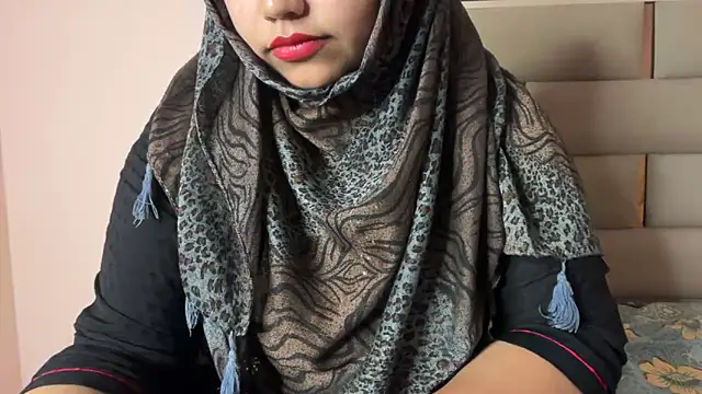 Miss Rose   online show from 06-19-26, 05:56