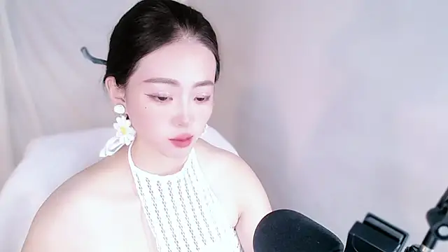 mitowato online show from 10-18-25, 03:46