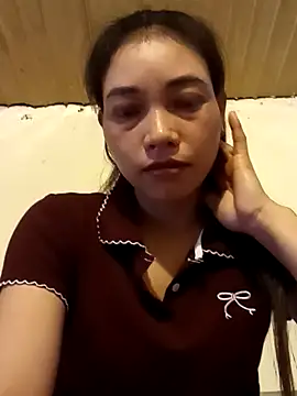 Snapshot of Phiny_xx chatting on 10-14-25, 11:49 Phiny xx online show from 10-14-25, 11:49