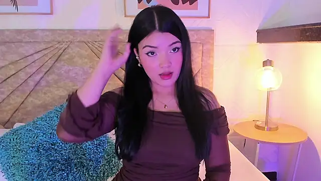 EmmaBlossom online show from 02-13-26, 07:43