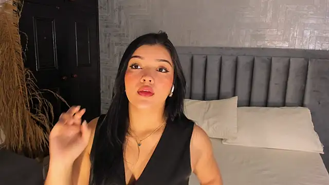 EmmaBlossom online show from 04-04-26, 12:35