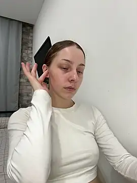 Im Regina online show from 12-14-25, 03:39