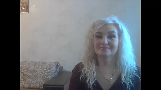 Snapshot of LadySexyBlond chatting on 05-23-26, 09:02 LadySexyBlond online show from 05-23-26, 09:02