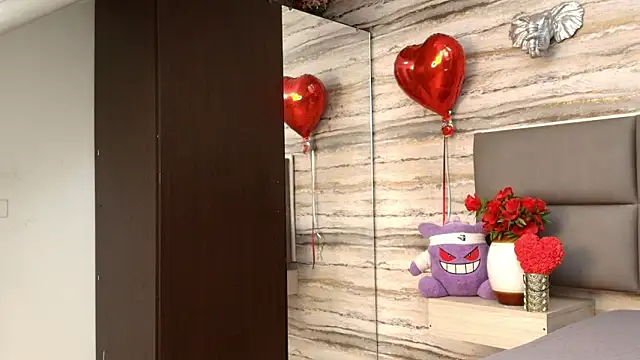 Lovers 21 online show from 02-16-26, 03:46