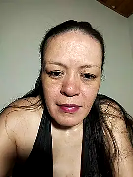 Snapshot of _yayis chatting on 10-16-25, 05:30 yayis online show from 10-16-25, 05:30