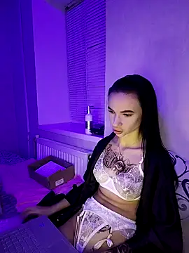 Snapshot of Julietta_001 chatting on 10-02-25, 06:37 Julietta 001 online show from 10-02-25, 06:37