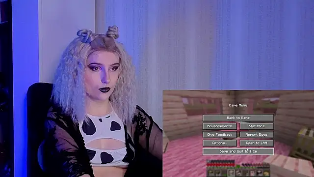 Snapshot of violet-siren-x chatting on 01-31-26, 07:11 violet-siren-x online show from 01-31-26, 07:11