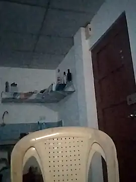 MEYBELLATINA online show from 02-07-26, 10:57