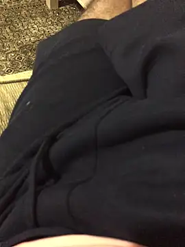 Snapshot of Yassesexy chatting on 10-11-25, 04:05 Yassesexy online show from 10-11-25, 04:05