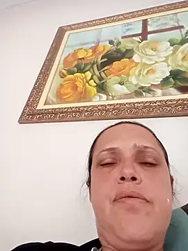 Crisribeiro online show from 10-02-25, 07:10