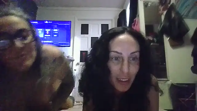Snapshot of inkdmagz chatting on 06-14-26, 11:51 inkdmagz online show from 06-14-26, 11:51