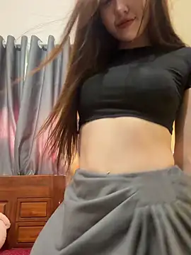 Snapshot of Quynhbabysexy chatting on 06-22-26, 06:54 Quynhbabysexy online show from 06-22-26, 06:54