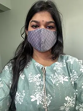 Lisa afreen online show from 04-11-26, 03:33