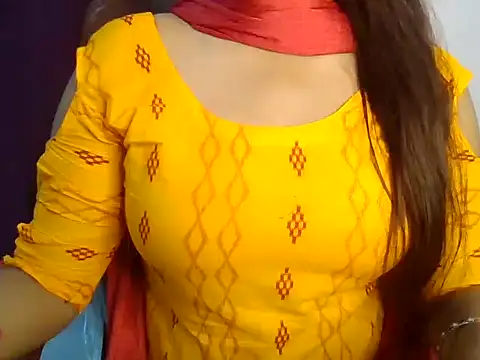 Snapshot of LOVELY_SUKOON chatting on 10-03-25, 04:42 LOVELY SUKOON online show from 10-03-25, 04:42