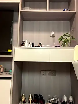 POS001 online show from 01-08-26, 05:48