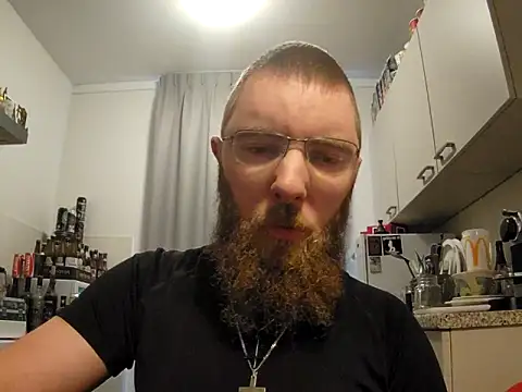 Snapshot of kinderkooriscoel- chatting on 09-29-25, 03:39 kinderkooriscoel- online show from 09-29-25, 03:39