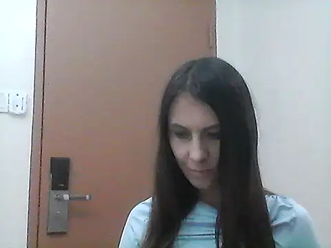 Thaylini online show from 01-13-26, 04:56