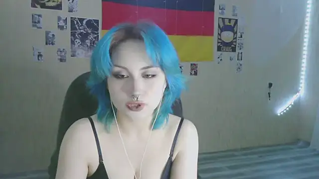 LeisaHopperstad online show from 01-13-26, 05:18