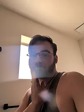 bear8t online show from 10-01-25, 04:24