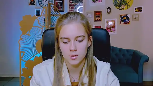 JuneWoods online show from 10-06-25, 06:33