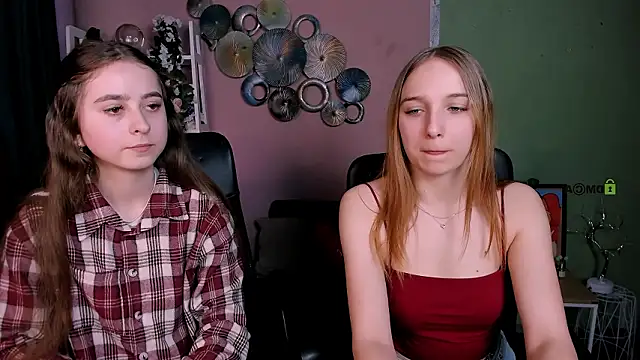 rebecca smile online show from 02-24-26, 02:04