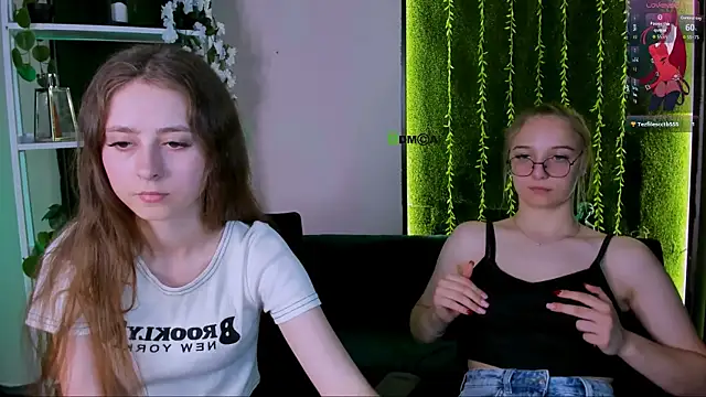rebecca smile online show from 06-30-26, 12:39