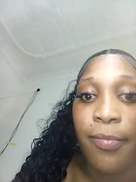 ConnieSmall24 online show from 03-17-26, 12:15