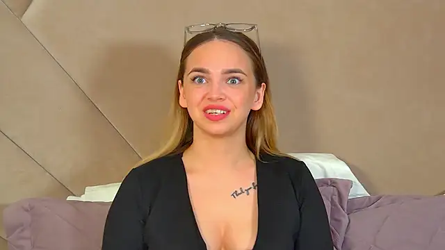 Snapshot of AnitaVenture chatting on 06-10-26, 04:12 AnitaVenture online show from 06-10-26, 04:12
