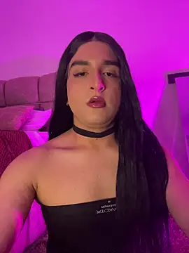 Dania Oconor online show from 12-17-25, 12:38