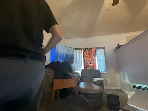 ThrowedWorldWide online show from 02-09-26, 05:39