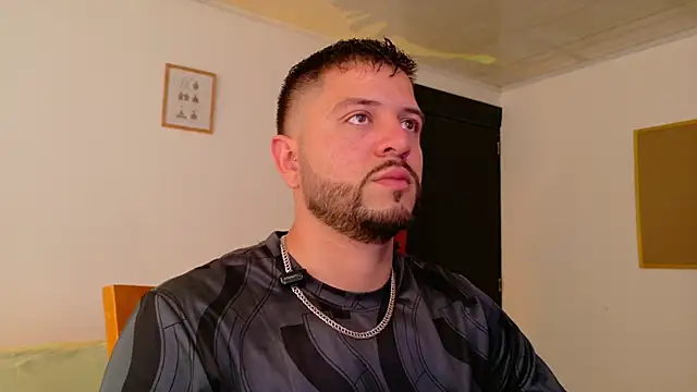 TomSloam online show from 11-26-25, 05:03