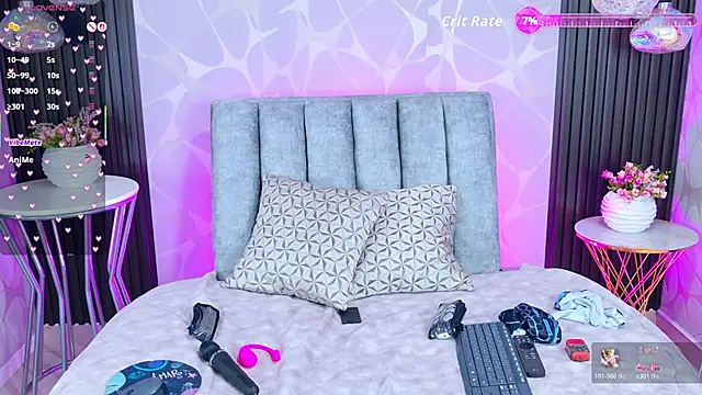 Snapshot of LiaTeylor chatting on 02-13-26, 07:10 LiaTeylor online show from 02-13-26, 07:10