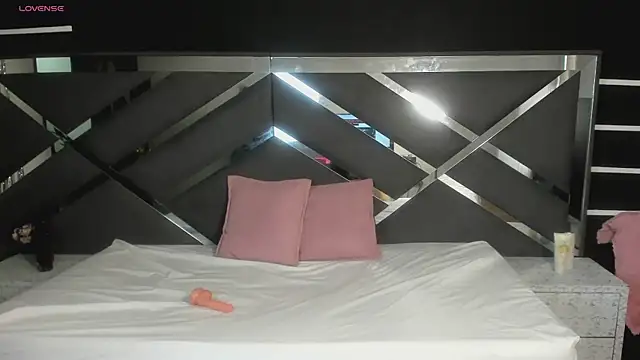 GabySweett  online show from 11-23-25, 12:16