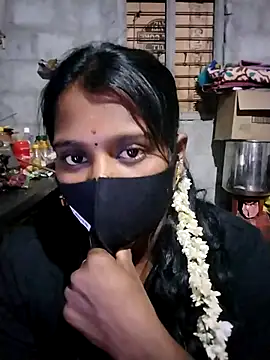 Tamil Hot Sandy online show from 11-26-25, 07:15