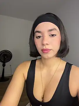 Capricho 01 online show from 04-04-26, 06:16