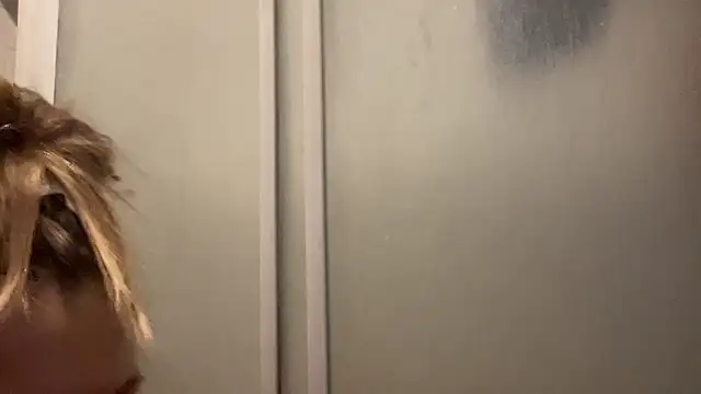 Milysoren online show from 02-15-26, 07:16