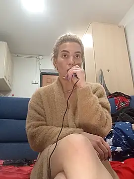 Conny Shellie online show from 11-24-25, 04:18