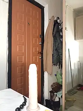 Conny Shellie online show from 04-02-26, 06:00