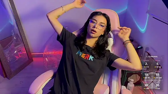 isa martinexxx online show from 11-14-25, 11:24